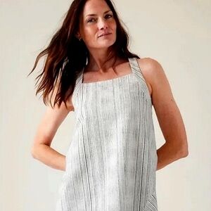 Athleta arrival tank Amara stripe small NWOT